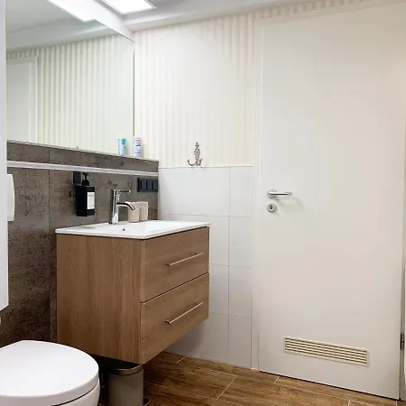 Am Suedwall Apartment