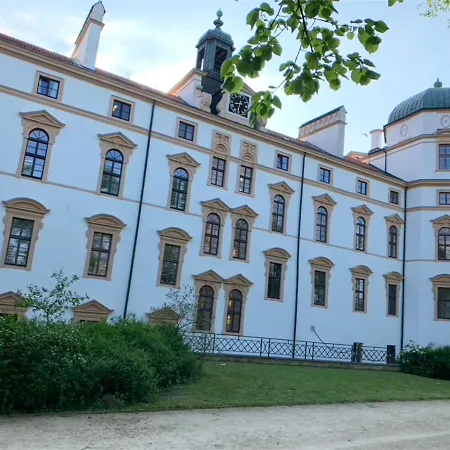 Am Suedwall Apartment